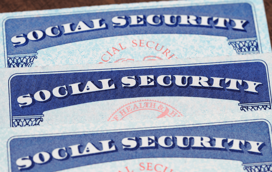 3 social security cards